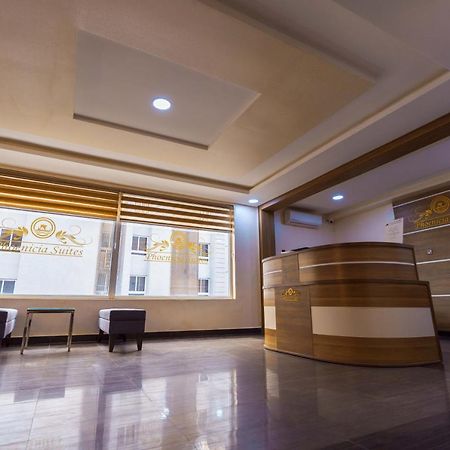 Wupa Phoenicia Suites מראה חיצוני תמונה